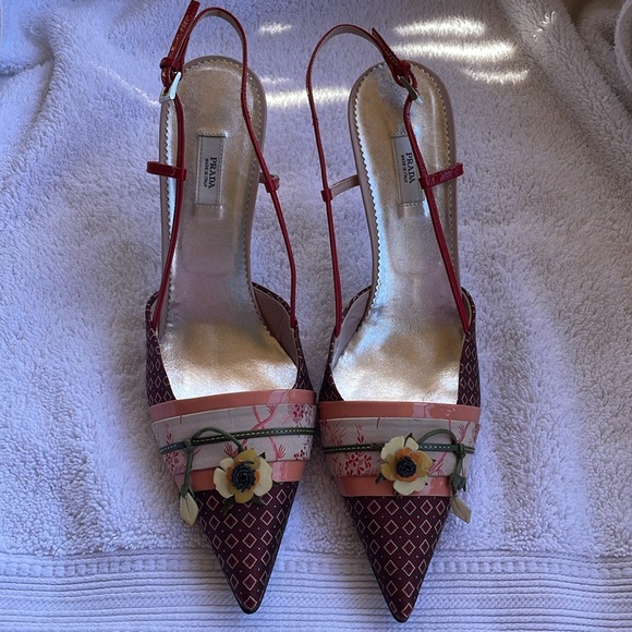 PRADA FLORAL SLINGBACK HEELS - Picture 1 of 16